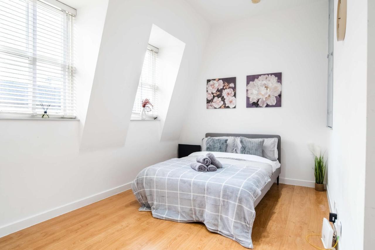 Livestay-Fabulous One Bed Apartments On Covent Garden ลอนดอน ภายนอก รูปภาพ