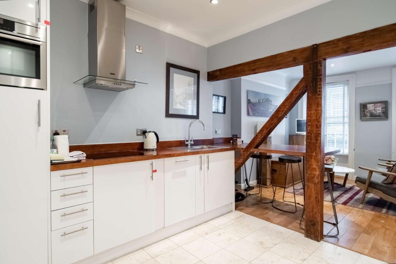 Livestay-Fabulous One Bed Apartments On Covent Garden ลอนดอน ภายนอก รูปภาพ