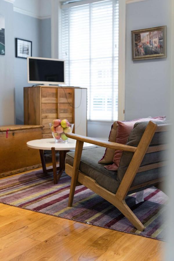 Livestay-Fabulous One Bed Apartments On Covent Garden ลอนดอน ภายนอก รูปภาพ
