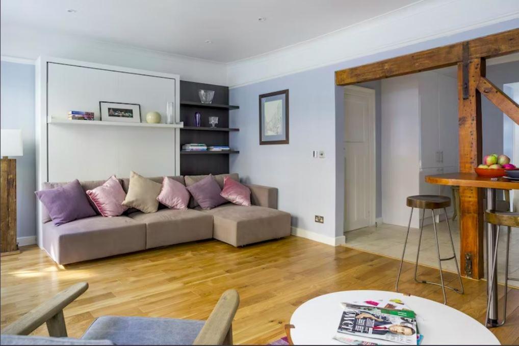 Livestay-Fabulous One Bed Apartments On Covent Garden ลอนดอน ภายนอก รูปภาพ