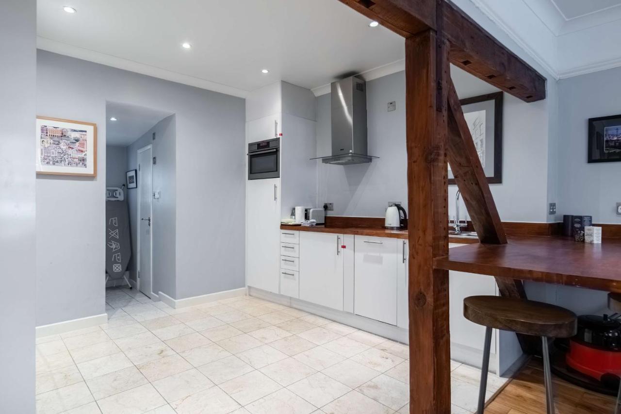Livestay-Fabulous One Bed Apartments On Covent Garden ลอนดอน ภายนอก รูปภาพ